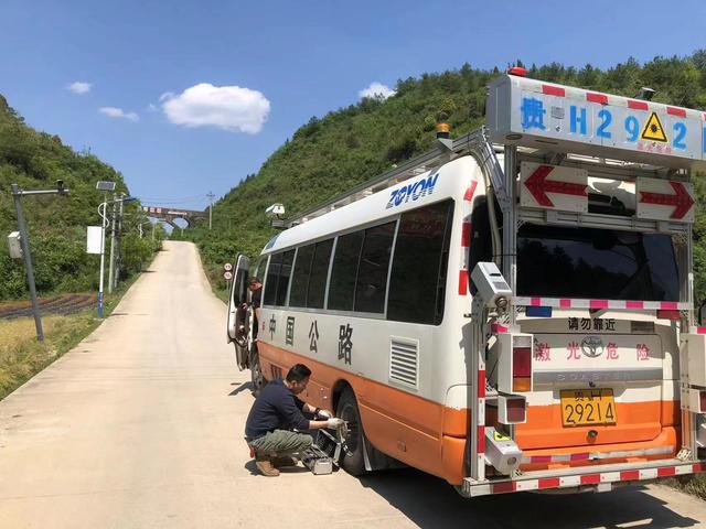 貴州岑鞏縣順利完成農(nóng)村公路路況檢測(cè)評(píng)定工作